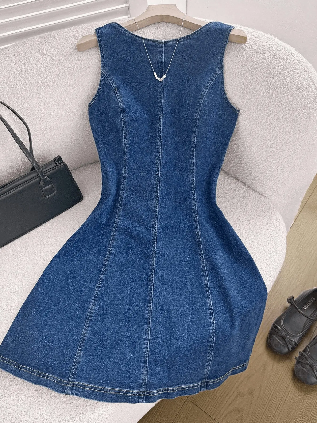 Women's Slimming Denim Halter Dress, Medium Stretch Bodycon Backless Zipper Dress, French Elegant Summer Chic