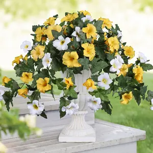 Outdoor realistic flowers, 4-piece pack. Artificial petunia flowers, suitable for outdoor flower pots, resistant to UV rays, with realistic appearance, suitable for decoration in homes, gardens and porches.