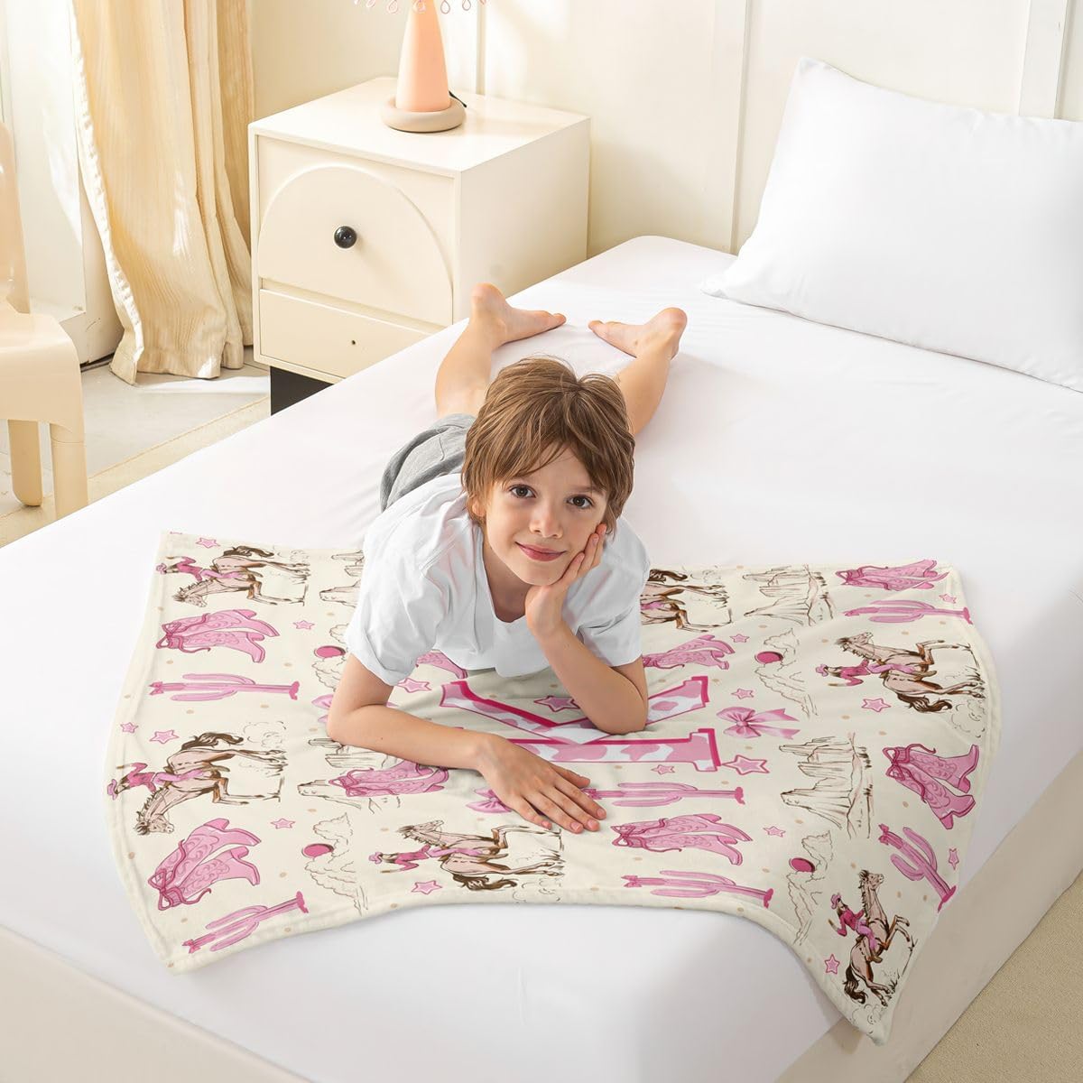 Personalized Pink Cowgirl Boot Blanket – Monogrammed A-Z Flannel Throw with Coquette Bow, Western Horse Print – Soft Flannel Blanket for Girls, Kids, Teen Bedroom, Nursery Decor, Gift for Little Cowgirl