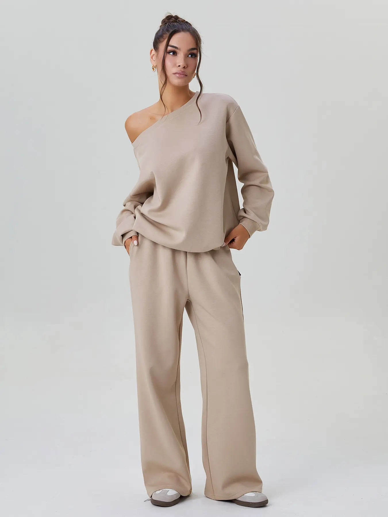 Women's Casual Loose-Fit Long Sleeve Top and Wide Leg Pants Set, Soft Round Neck, Anti-Wrinkle, Antipilling, Lightweight, Smooth Fabric Outfit#TikTokMadeMeBuyIt #CasualChic#MatchingSet
