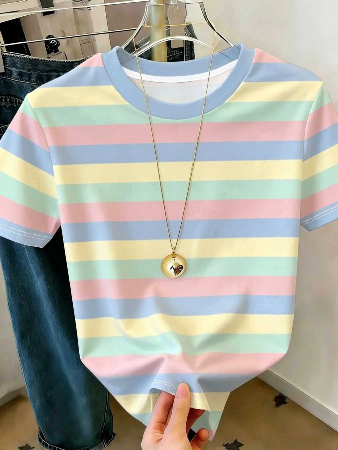 Women's Striped Print Round Neck Short Sleeve T-Shirt, Casual Comfortable, Variety of Styles, Fitted Design, All over Print Pattern, Casual Trendy Tee