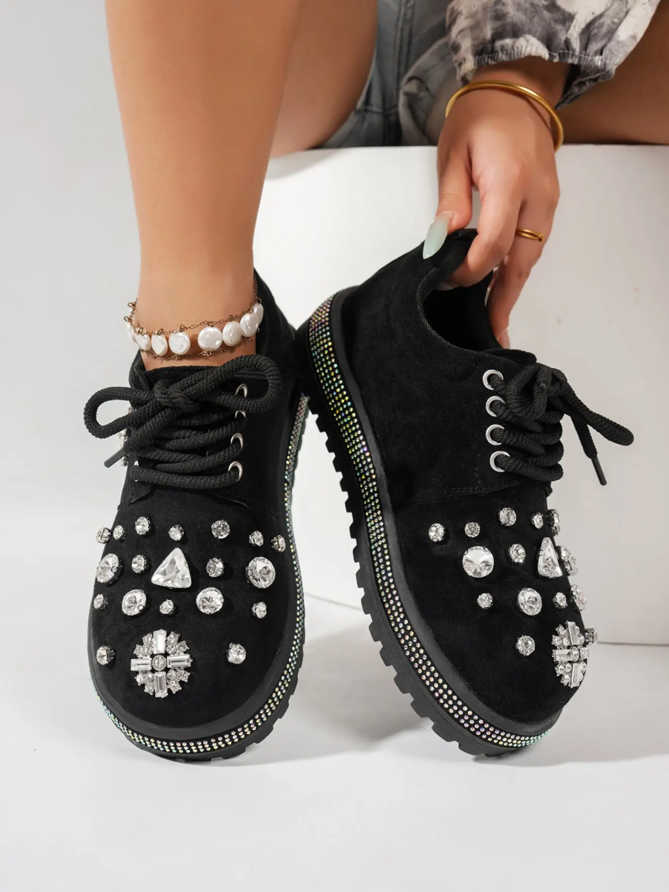 Women's Casual Velvet Rhinestone Thick Sole Shoes, European Style Full Rhinestones Buckle Wedge Shoes, Wedding Shoes, Versatile Leisure Sneakers
