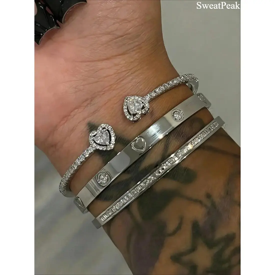 Heart Bracelet Set for Women 3PCS, 18K Gold Plated CZ Heart Bangle Bracelets, Sparkling Stackable Open Cuff Jewelry with Elegant Design, Trendy Minimalist Accessories for Daily Wear, Date Night, Anniversary and Holiday Gifts