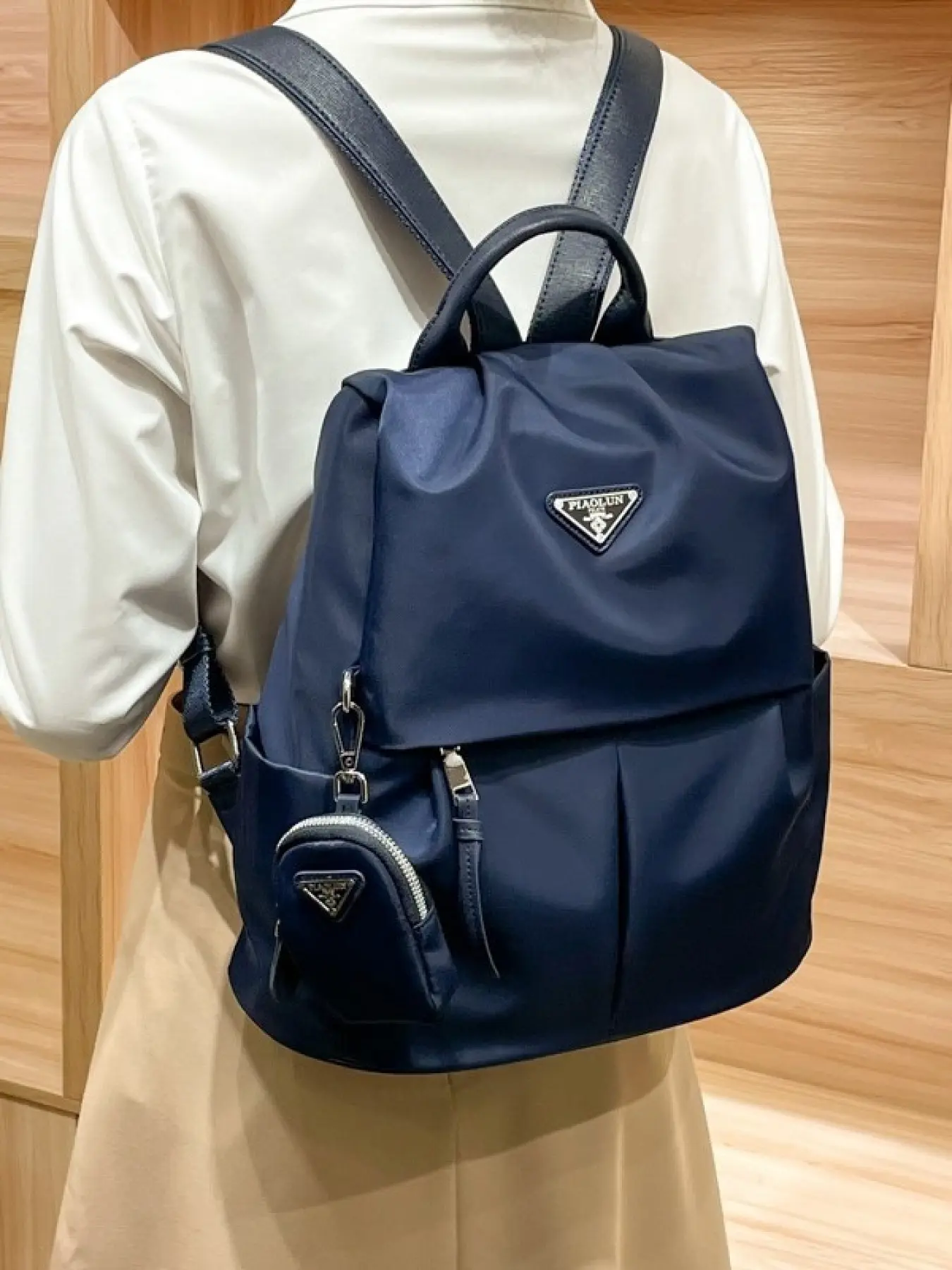 New style backpack for girls, casual, fashionable, trendy, versatile travel backpack