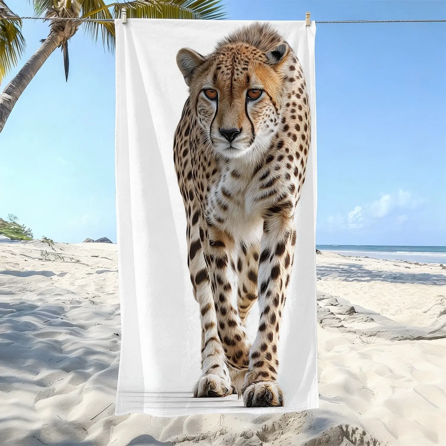 Dynamic Cheetah Print Microfiber Beach Towel, Realistic Spotted Soft Quick Dry Absorbent Bath Towel