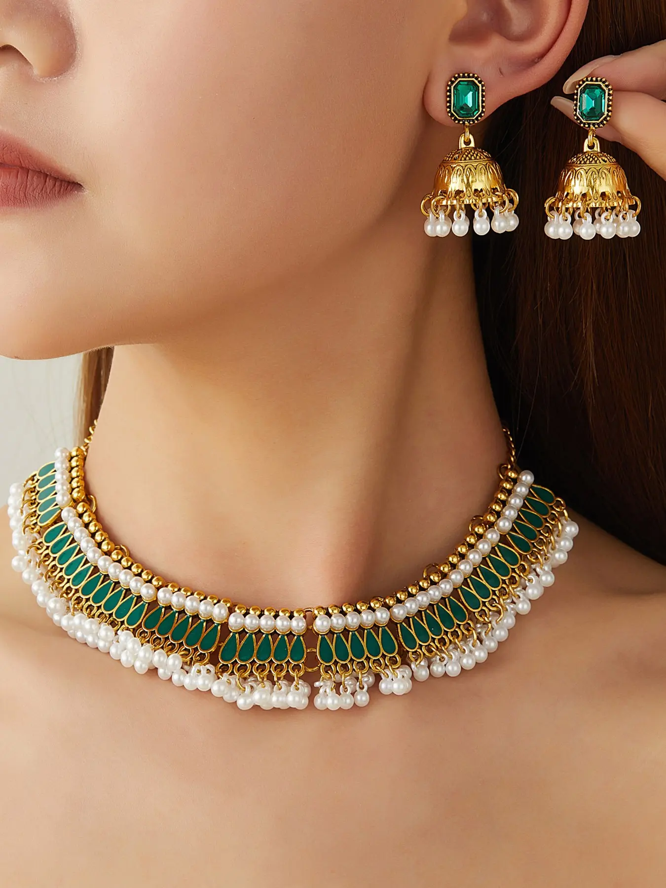 2Pcs Antique Gold Indian Choker Jewelry Set for Women, Emerald Green Gemstone Pearl Fringe Necklace Jhumka Bell Earrings Pack, Royal Kundan Temple Bridal Bollywood Festival Party Accessories