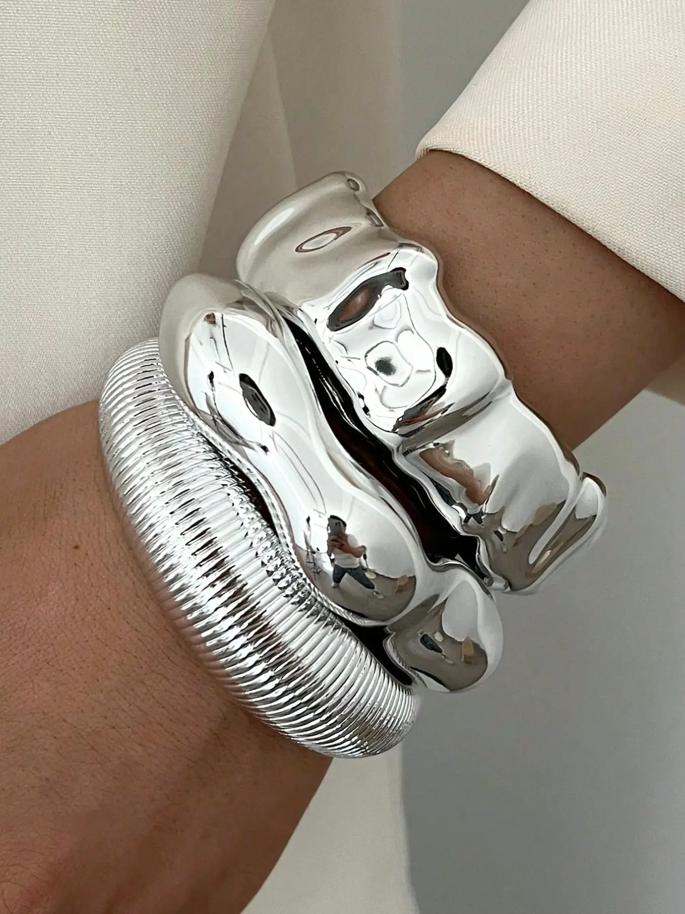 3 Piece Vintage Boho Bangle Set for Women, Lightweight Open Cuff Bracelets, Perfect for Parties, Weddings, Gifts, Stackable Jewelry