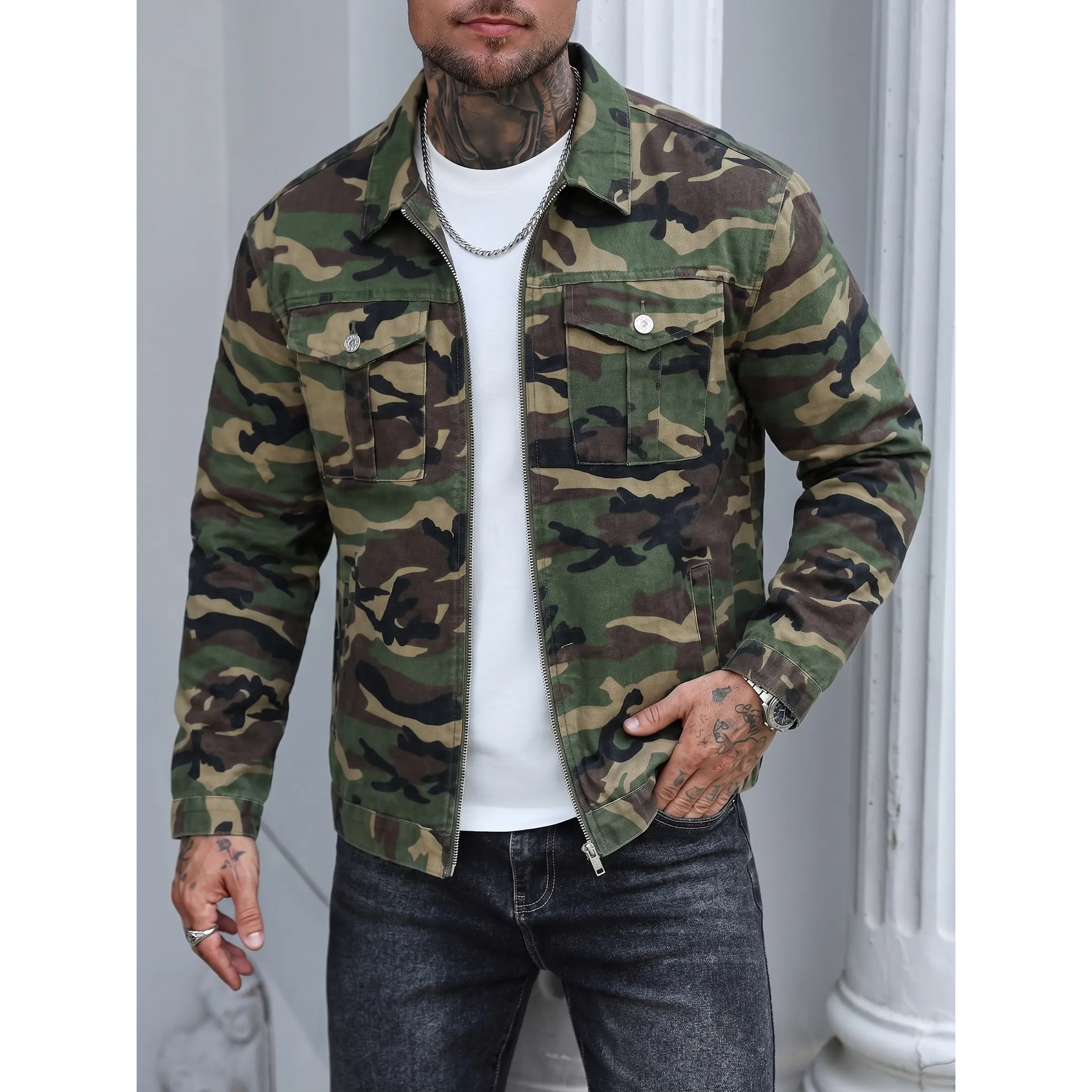 Men's Classic Basic Camouflage Jacket - Longsleeves Casual Military-Style Menswear Coat with Zip Front, 2 Button Chest Pockets, Side Pockets, Green Camo Print Outerwear for Layering, Everyday Wear, Outdoor Activities