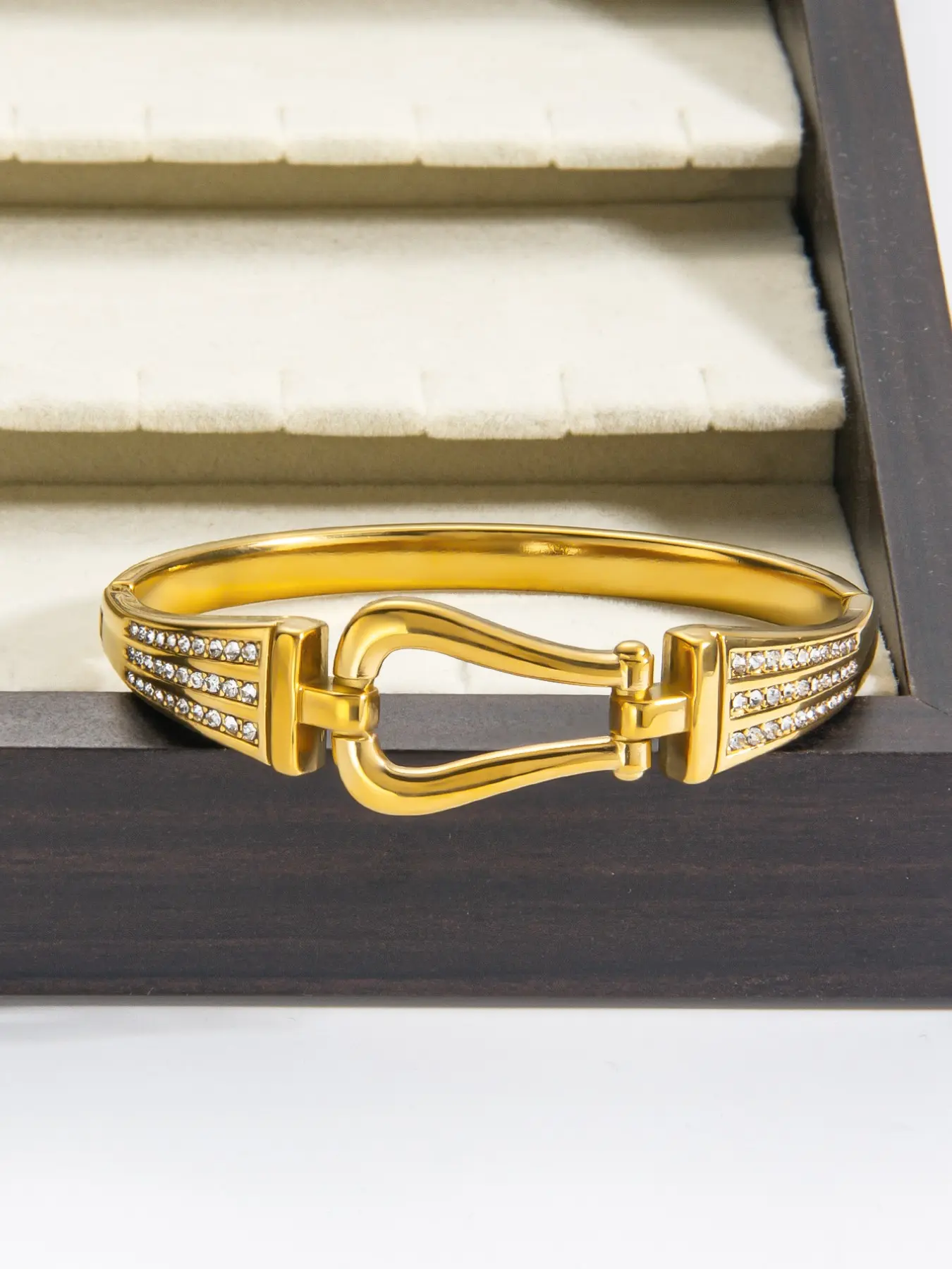 New Fashion Rhinestone Horseshoe Clasp Spring Open Bracelet, 18k Plated Stainless Steel, Waterproof, Stackable, Gift-Ready