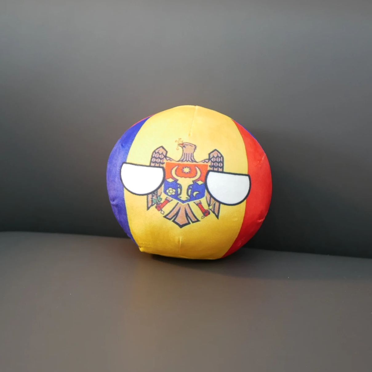 The Republic of Moldova Polandball Plush Toy 20/10cm Countryball Stuffed Doll Pendant Home Decoration