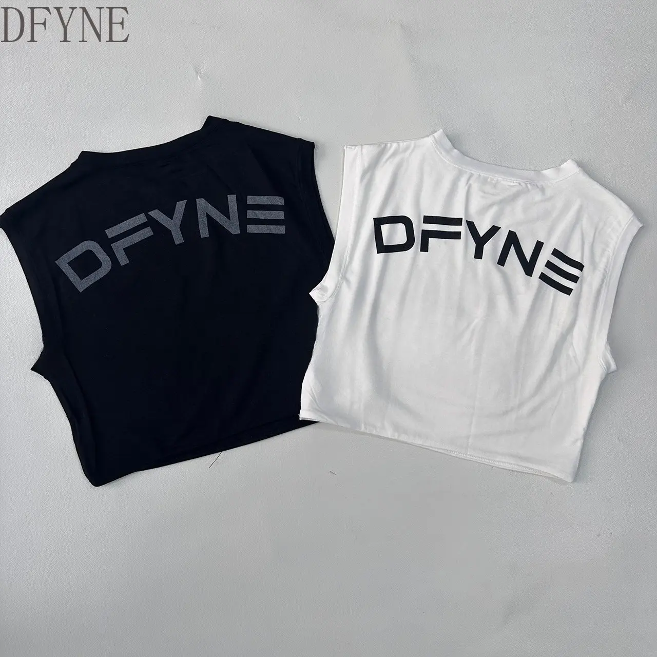 DFYNE Cropped Sleeveless Gym Shirt | Big Logo Workout Tank Top, Loose Fit Comfy Training Vest, Streetwear Athleisure Tee