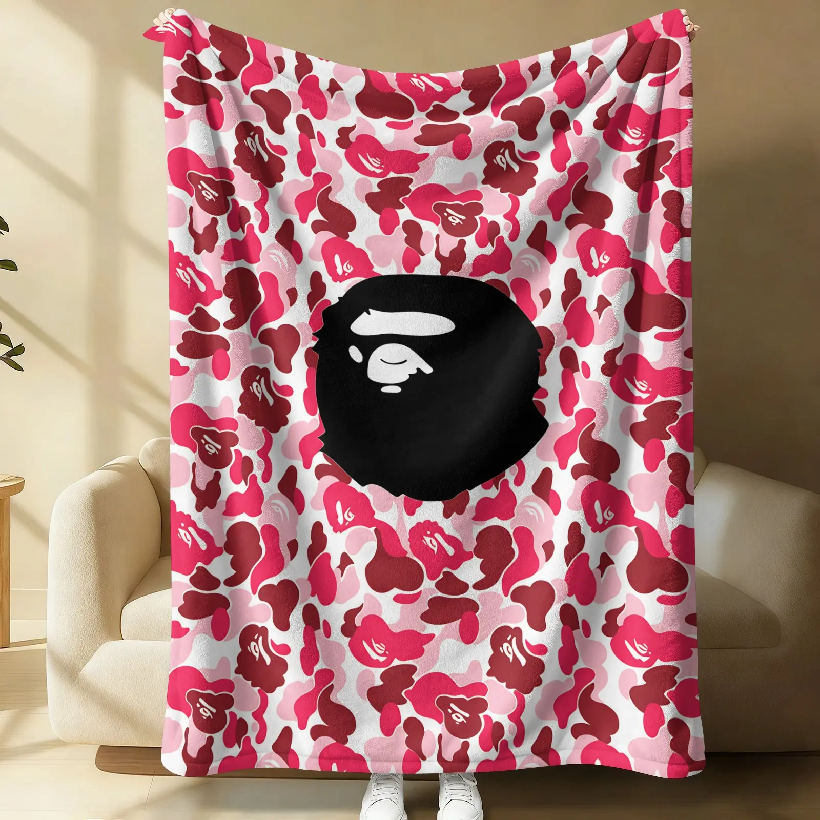 Pink Camouflage and Cartoon Ape Trendy Flannel Blanket-Soft Plush Lightweight Durable-Ideal for Bed Throw, Office Nap Mat, Car Portable Blanket, Sofa Shawl Throw, Air-Conditioned Room Cover & Home Decor
