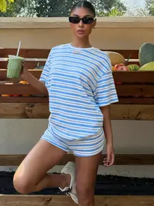 Women's Cute Matching Set, Oversized Striped Tee & Shorts, Comfortable Lounge, Perfect for Summer, Stylish 2-Piece Set