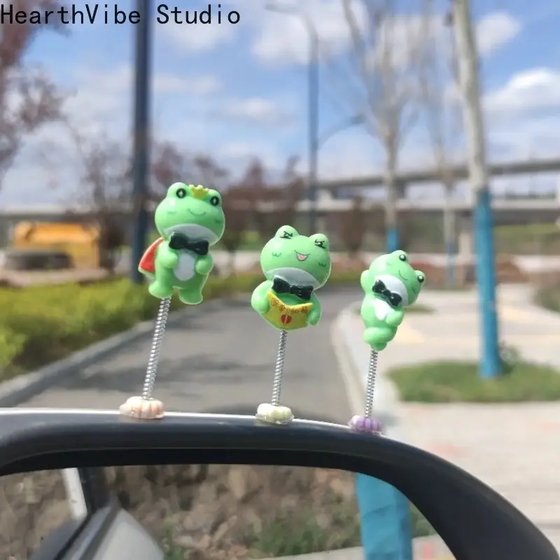Cute Cartoon Frog Car Swing Pendant Ornament, Funky Peppy Auto Interior Accessory, Stylish Cars Decor for Sports Outdoor Enthusiasts