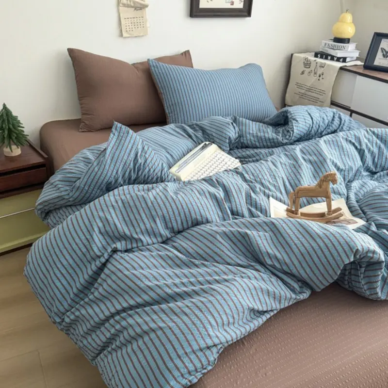 3-Piece Duvet Cover Set, Lake Blue Stripes, Soft Breathable Fabric, Bedding + Pillowcase, Vintage Style, All Seasons, Made in China