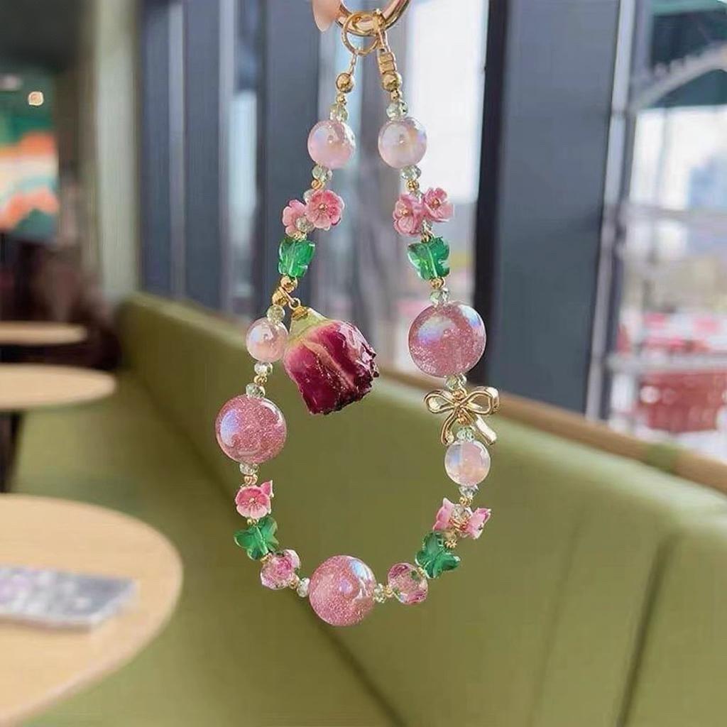 New style mobile phone chain with heart-shaped beads and rose flower, handmade beaded mobile phone keychain, bag strap accessory
