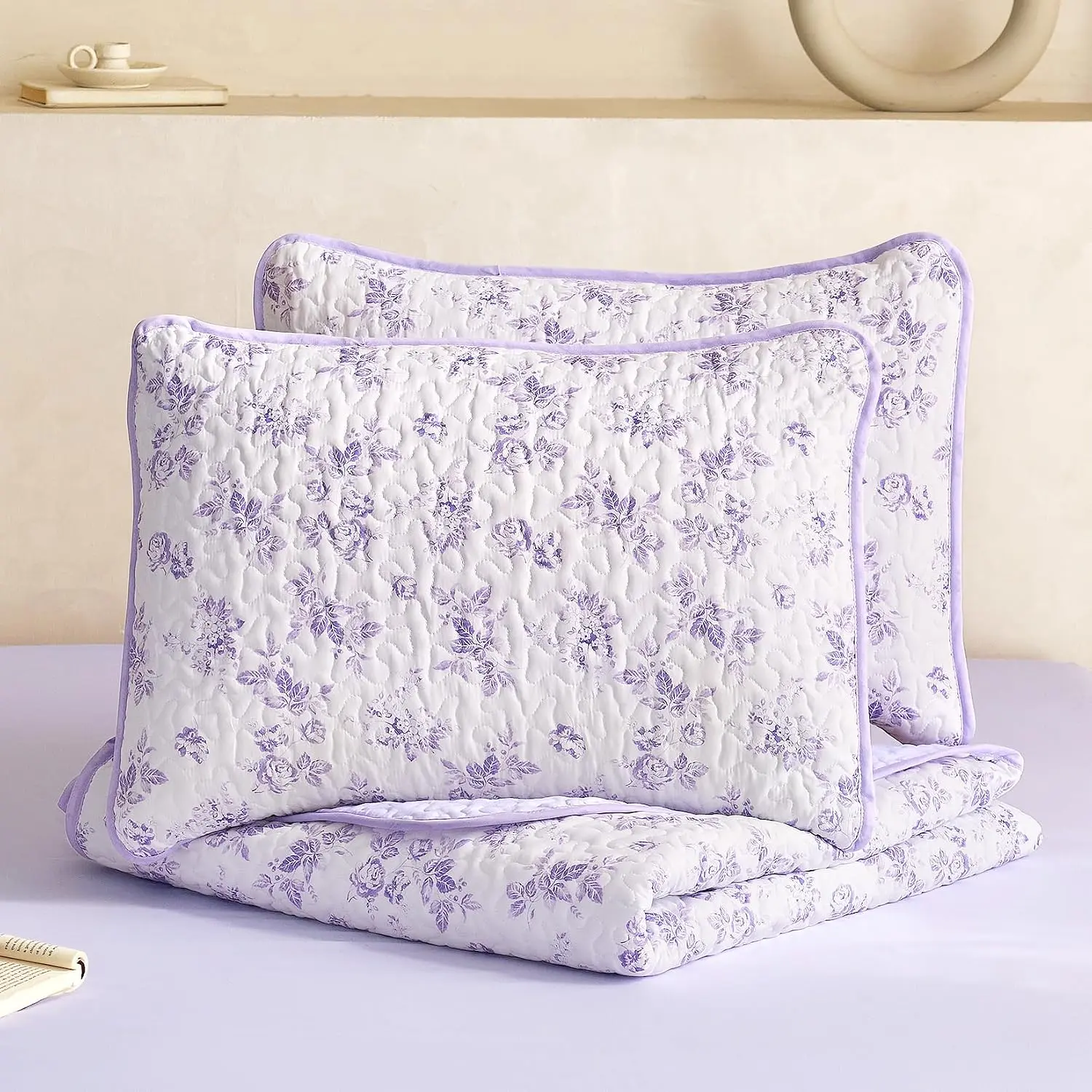 - Floral Quilt Set, Shabby Chic  Cottagecore Vtage Flower for Women Teen Girls, Reversible Lightweight Bedspread Coverlet, 3 count, Lilac, Tw/Tw XL Size