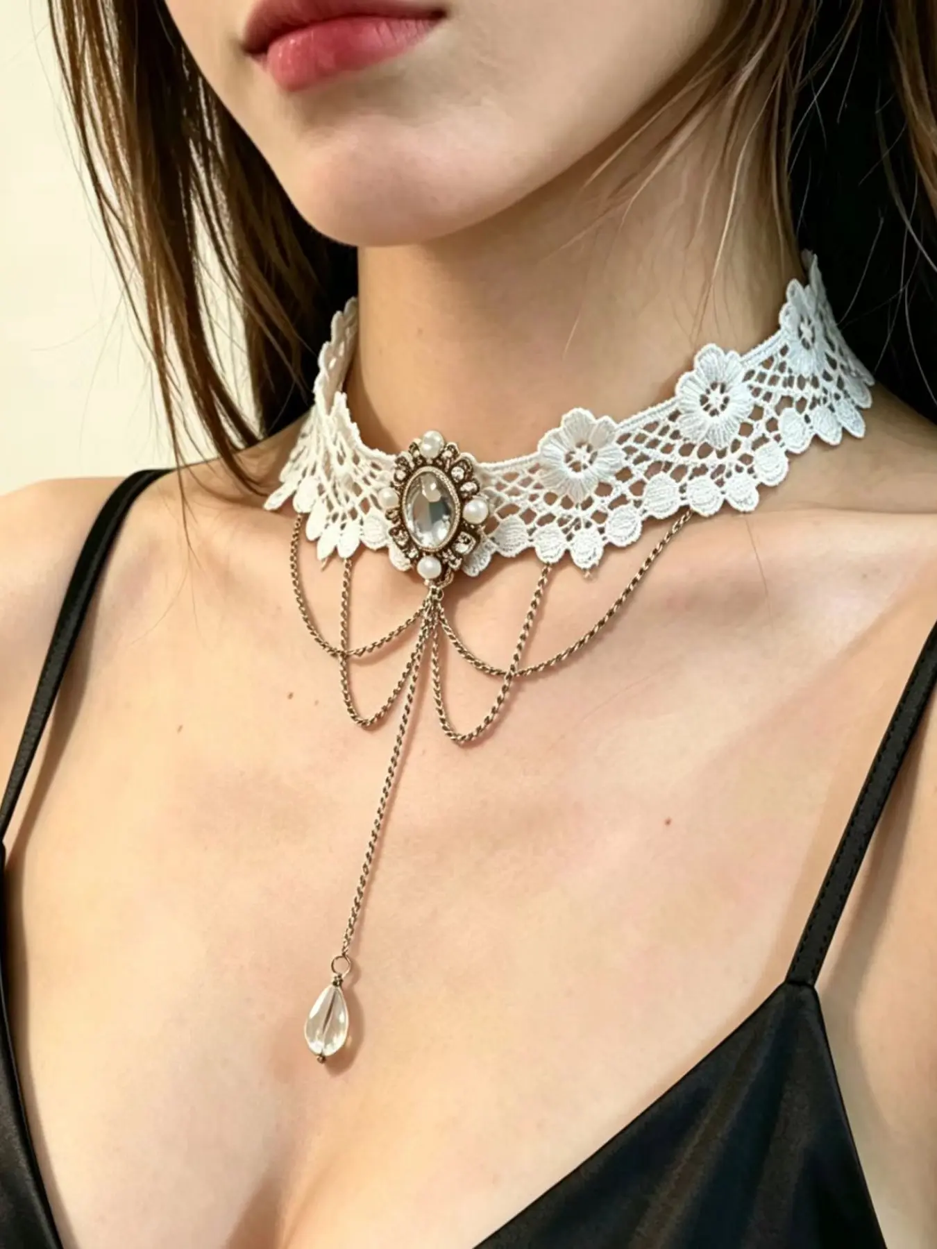 Elegant Boho Chain Necklace for Women, Vintage Courtly Style Lockbone Chain, Soft Aura Pendant Neckchain Accessory