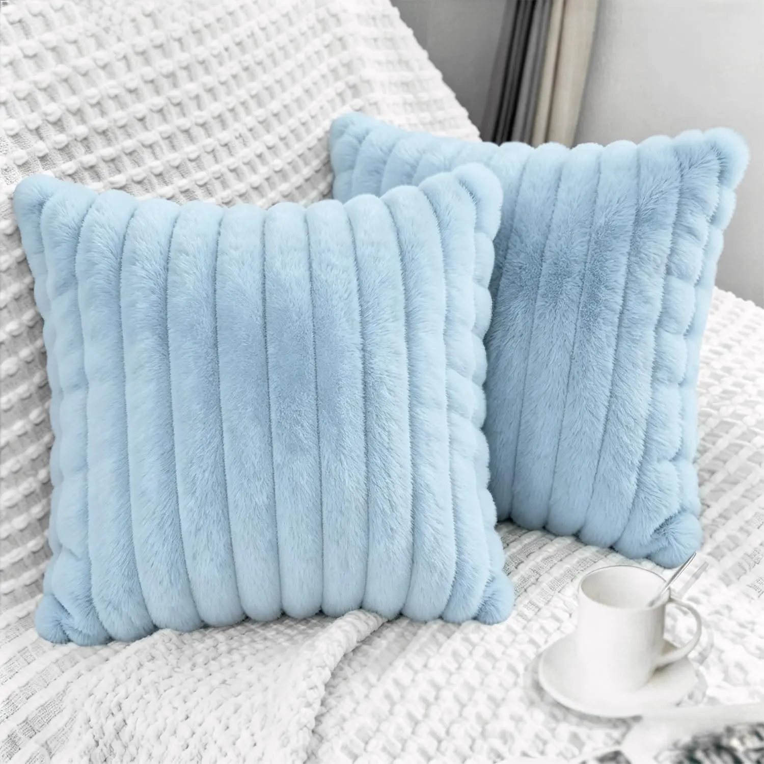 2 Pack 18x18 Square Velvet Faux Fur Throw Pillow Covers Cushion Case for Sofa Bedroom Car Living Room Decor Light Blue