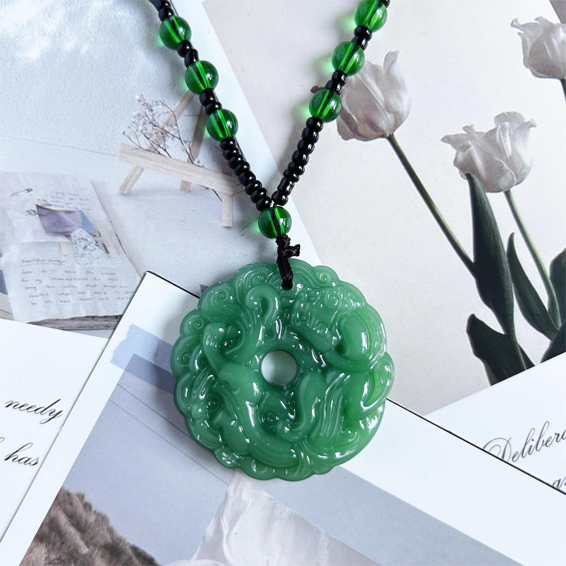 1Pc Green Jade Hand-Carved Pixiu Dragon Pendant Necklace – Unisex Lucky Feng Shui Amulet for Wealth Attraction & Spiritual Protection, Auspicious Jewelry Perfect for Christmas, Birthday & Holiday Gift Giving