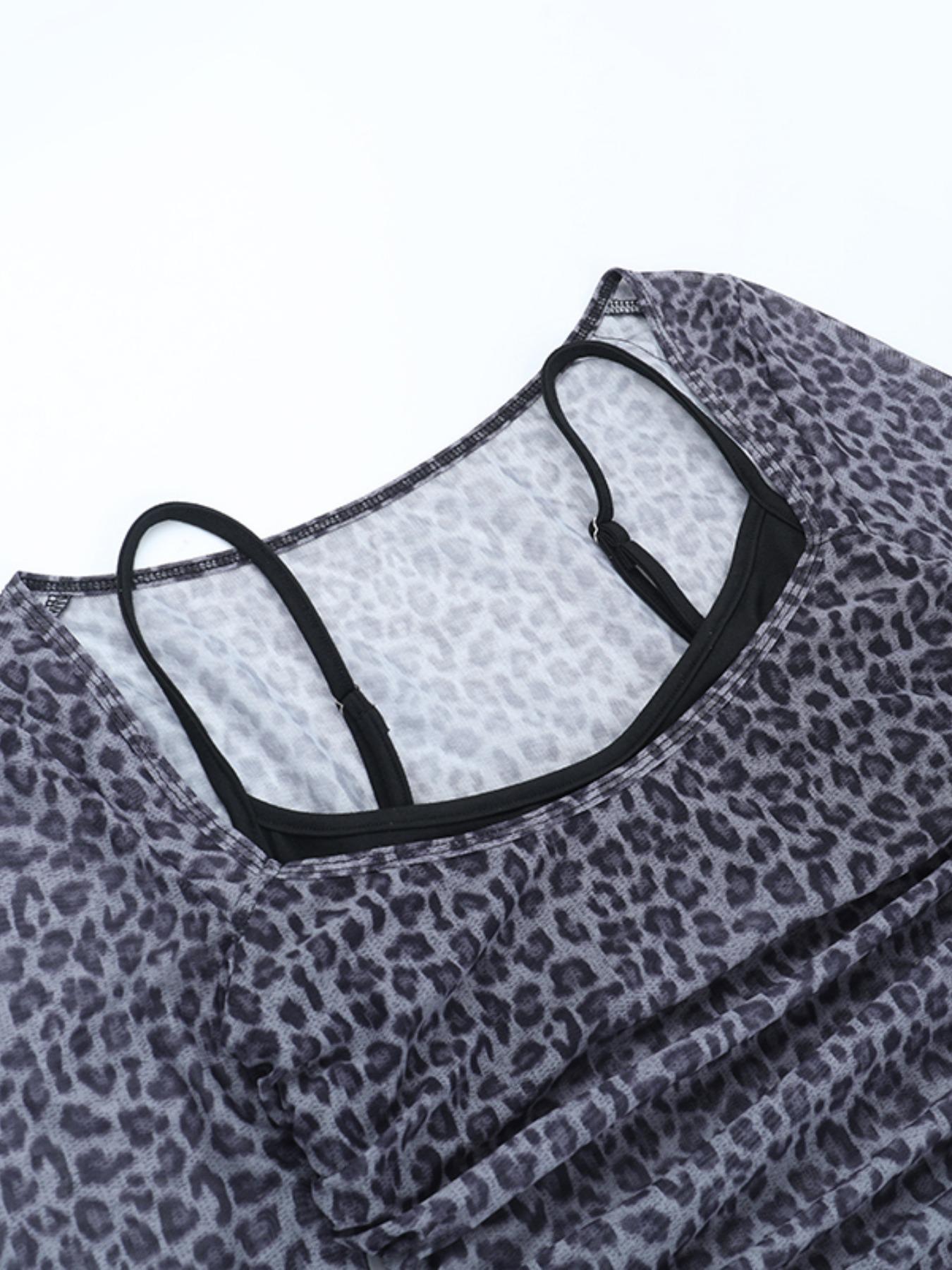Leopard Print Long Sleeve Knit Top, Stylish Women's Casual Wear, Perfect for Daily, Trendy Animal Pattern Design