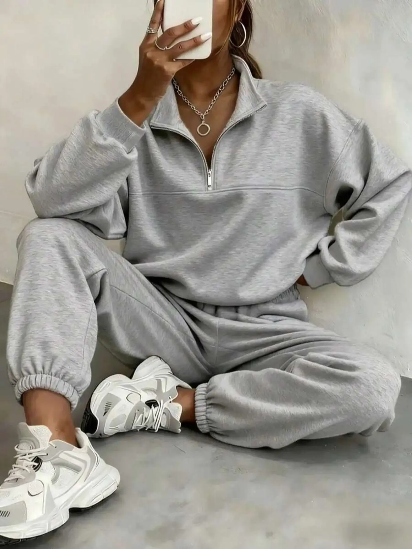 Oversized Half Zip Sweatshirt Jogger Pants Set Women Casual Loose Gray Athleisure Tracksuit Set 2 Piece Outfit Casual Athletic Sportswear Sporty Outfit