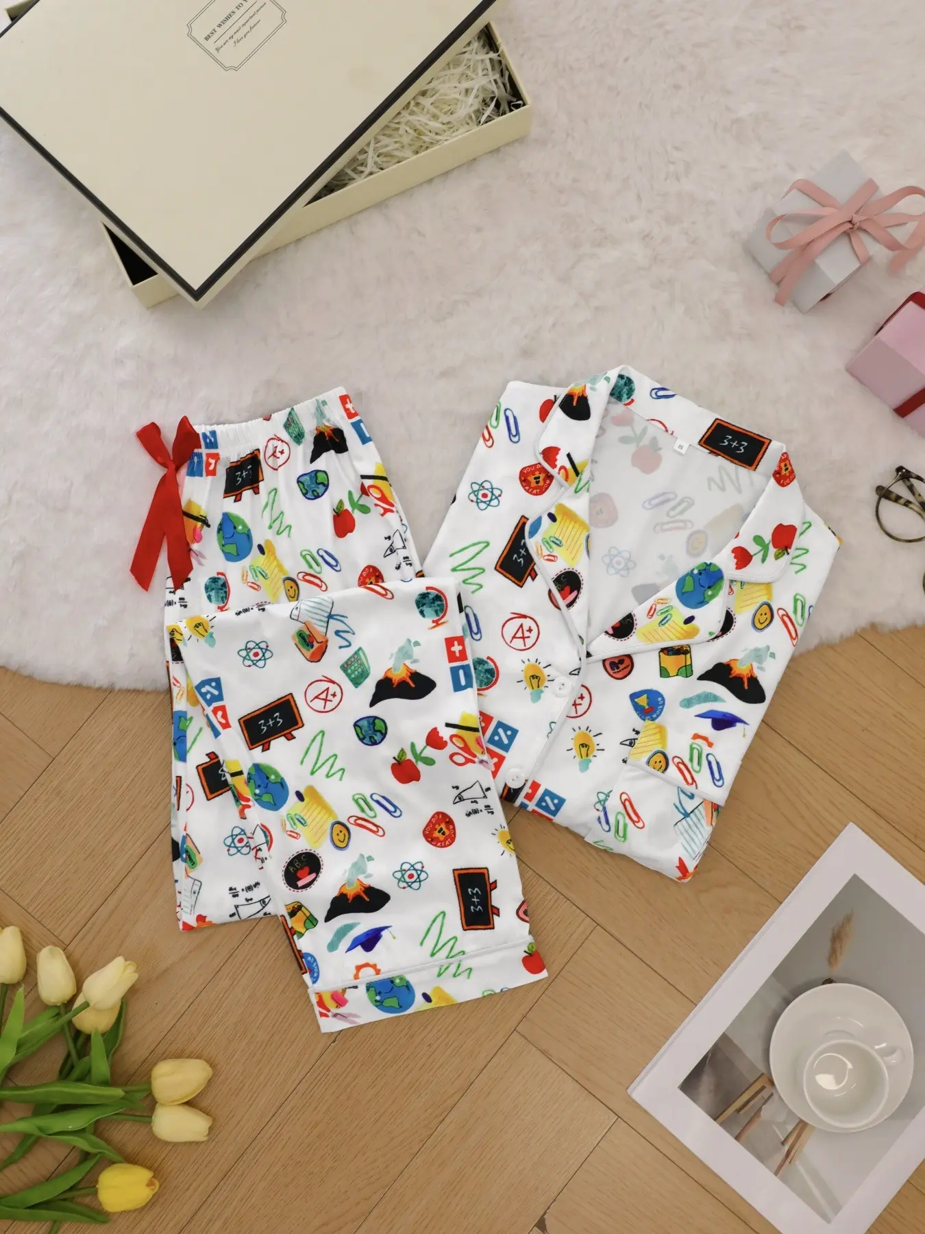 Fun Print Campus Style Teacher Theme Women's Pajama Set, Perfect for Home Relaxation, Back-To-School Season, Comfortable Sleepwear