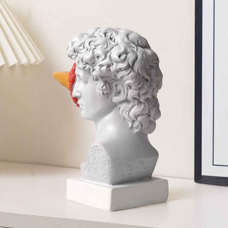 Ice Cream David Sculpture for Valentine's Day Gifts, 1 Count Resin Character Sculpture, Modern Home Desktop Bookshelf Creative Ornaments, Mean Girls Decorations, Figurine, Decoration
