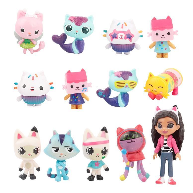Gabby出品　まとめて Gabby's Dollhouse, Deluxe Figure Gift Set with 13 Toy Figures and