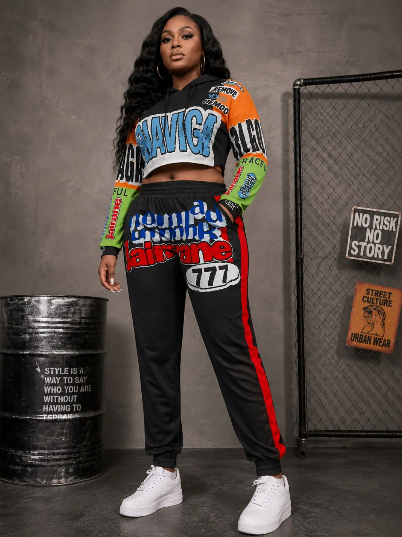 Women's Two-Piece Set, Colorful Patchwork Letter Short Sleeve Hoodie and Cuffed Sweatpants, Casual Fashion for Daily Wear