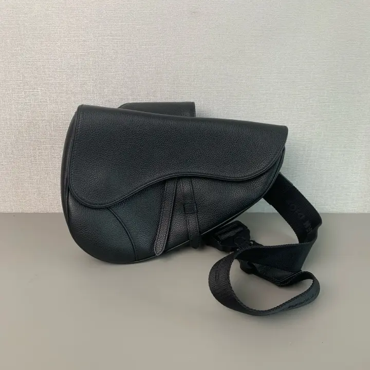 Pre-owned Dior Medium Saddle Bag in Black Grained Leather
