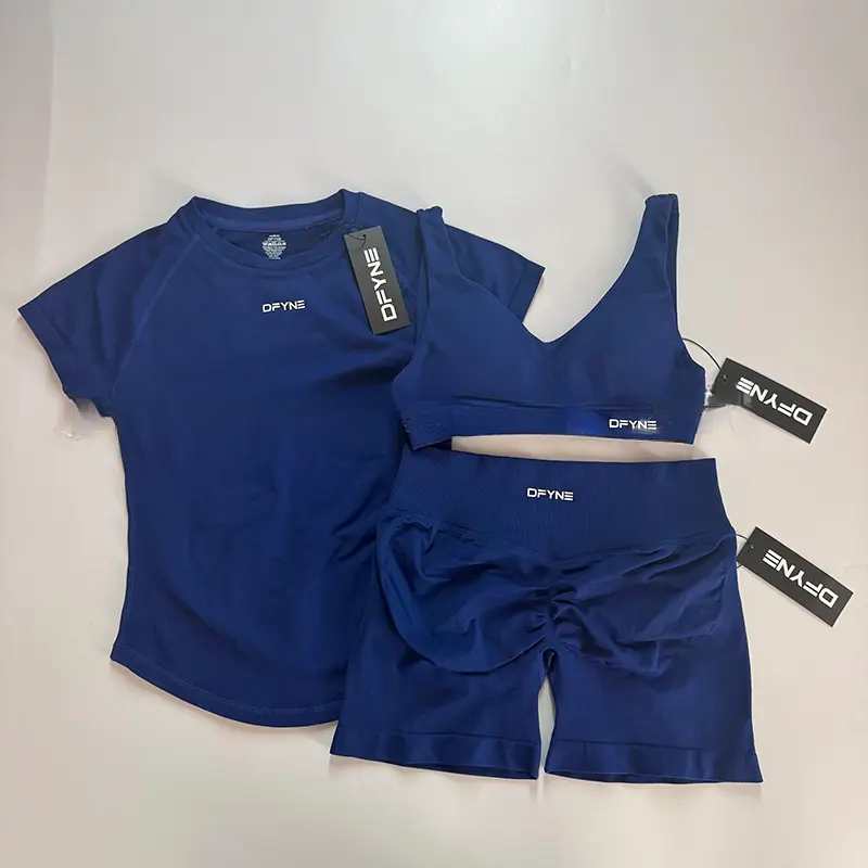 DFYNE 3 Piece Seamless Gym Set V-Neck Sports Bra Short Sleeve Shirt & Scrunch Butt Shorts