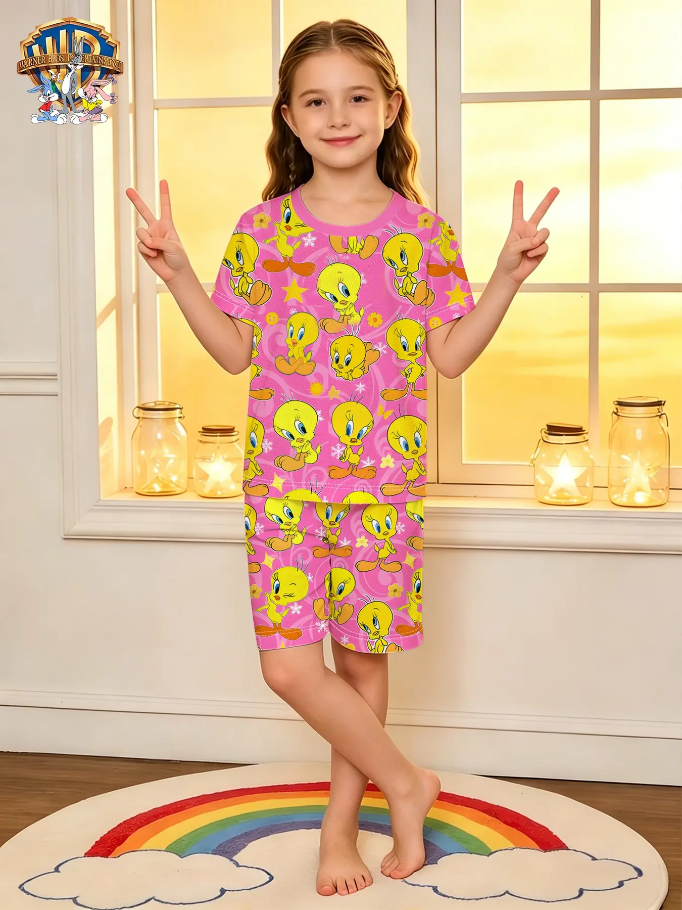 Wb Official Tweety Bird Girls' Short Sleeve Pajamas, Bright Cartoon Full Print, Lightweight Summer Sleepwear Set, Casual Loose-Fit