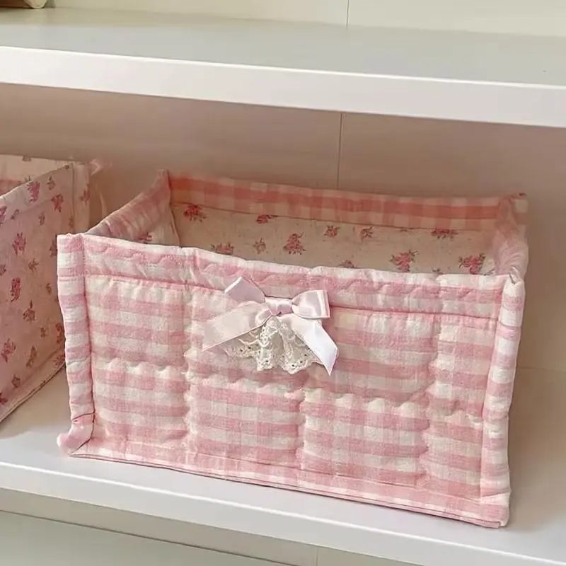 Cute square storage basket, trendy Instagram-style multi-functional organizing box, clutter storage basket, foldable for convenient storage, suitable for office, bathroom, kitchen, and bedroom clutter organization and storage.