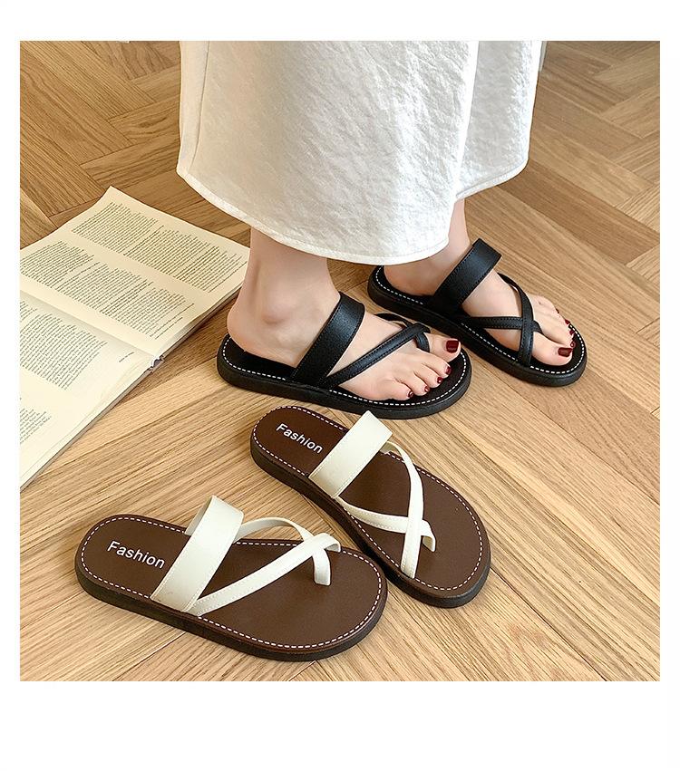 New summer women's slippers, fashionable and versatile, cross-toe slip-on sandals, non-slip, suitable for bathroom, bathing, and outdoor beach wear