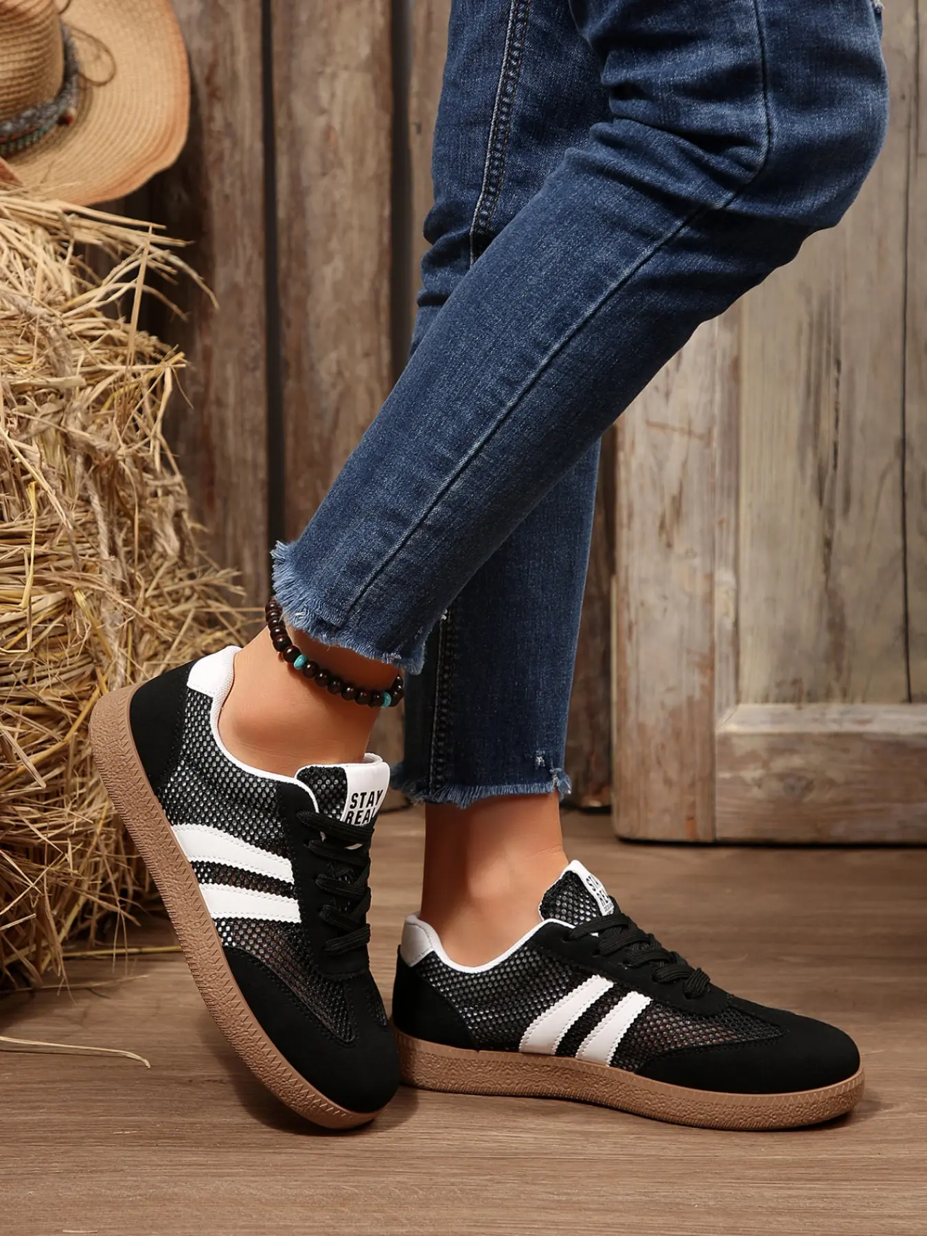 New Summer Women's Flat Trainer Shoes, Casual Comfortable Breathable Walking Shoes, All-Season Mesh Footwear for Spring and Fall