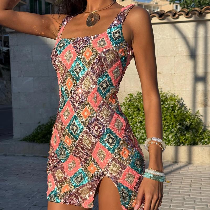 Women's summer fashion multi-color geometric pattern tight sequin mini dress suitable for party wear shiny dress