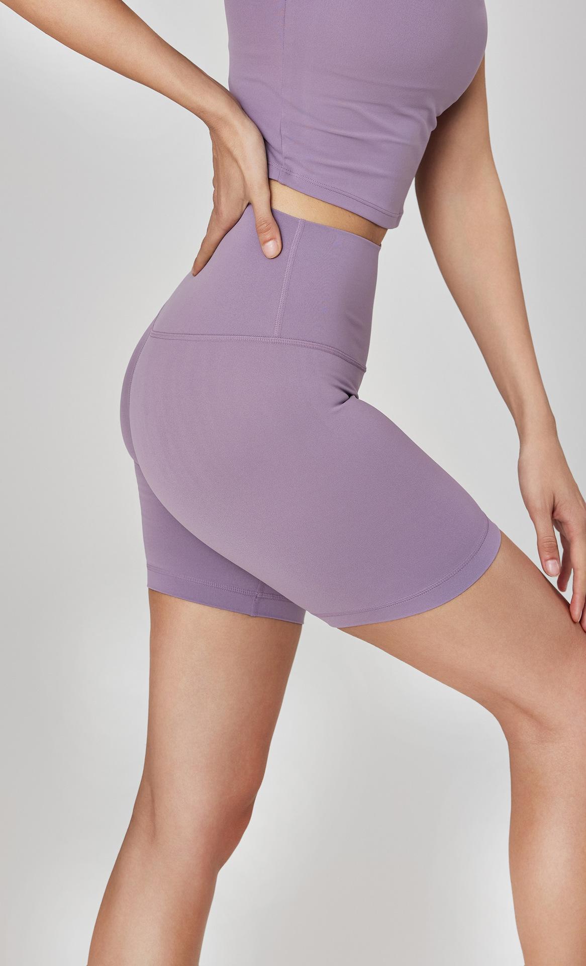 Spring and summer nude-feel running sports shorts for women, high-waisted, tummy-tightening, butt-lifting, three-quarter length pants for fitness, outdoor cycling, and yoga