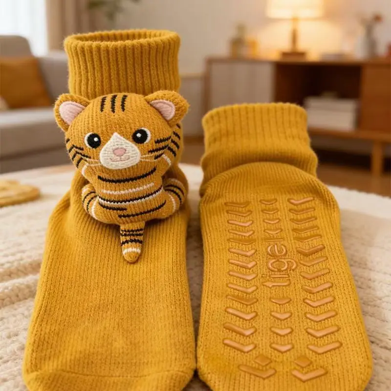 3D Hugging Animal Knit Crew Socks For Women Non Slip Rubber Sole Indoor Floor Socks Cute Koala Tiger Sloth Raccoon Red Panda Novelty Gift Socks For Girls Teen