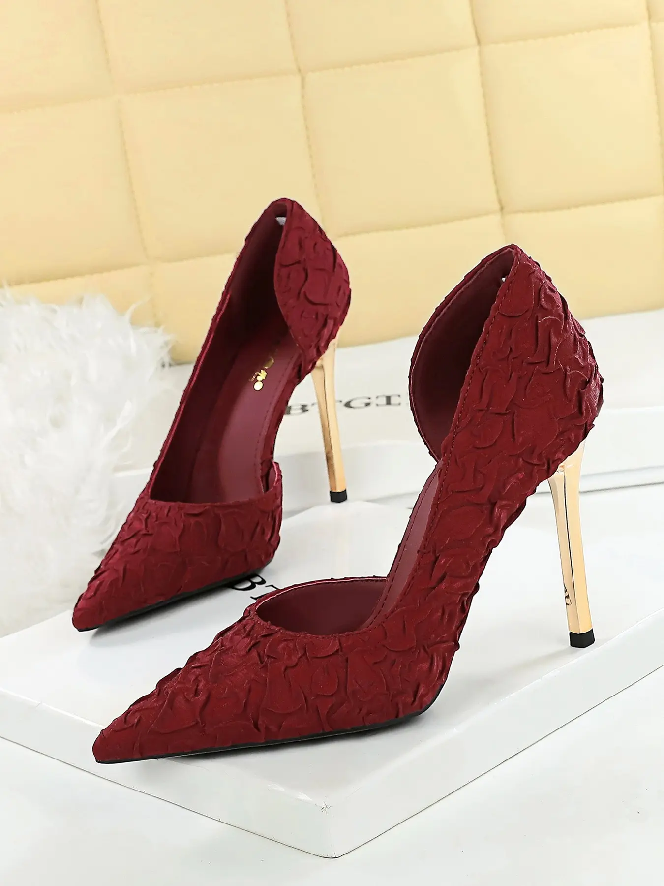 Elegant French Style Pleated Silk High Heel Shoes for Women, Slip-On Evening Gown Shoes, Pointed Toe Side Cut-Out Single Shoe