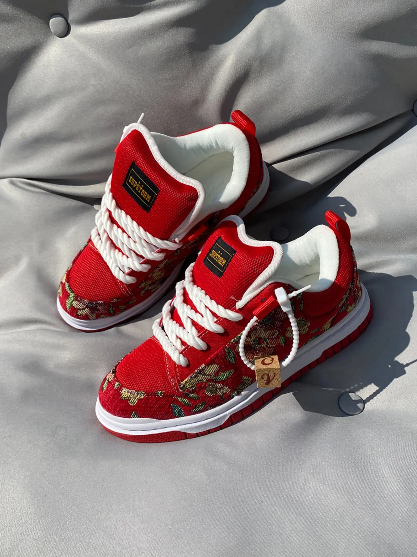 High-Profile Embroidered Canvas Trainer Sneakers, Original Design Large Size Couples Shoes, Low Top Trendy Outdoor Casual Sports Shoes