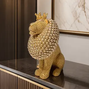 Luxury Resin Lion Crown Home Decor, Living Room Entrance TV Cabinet Office Desk Decoration, Elegant Craftsmanship Ornament