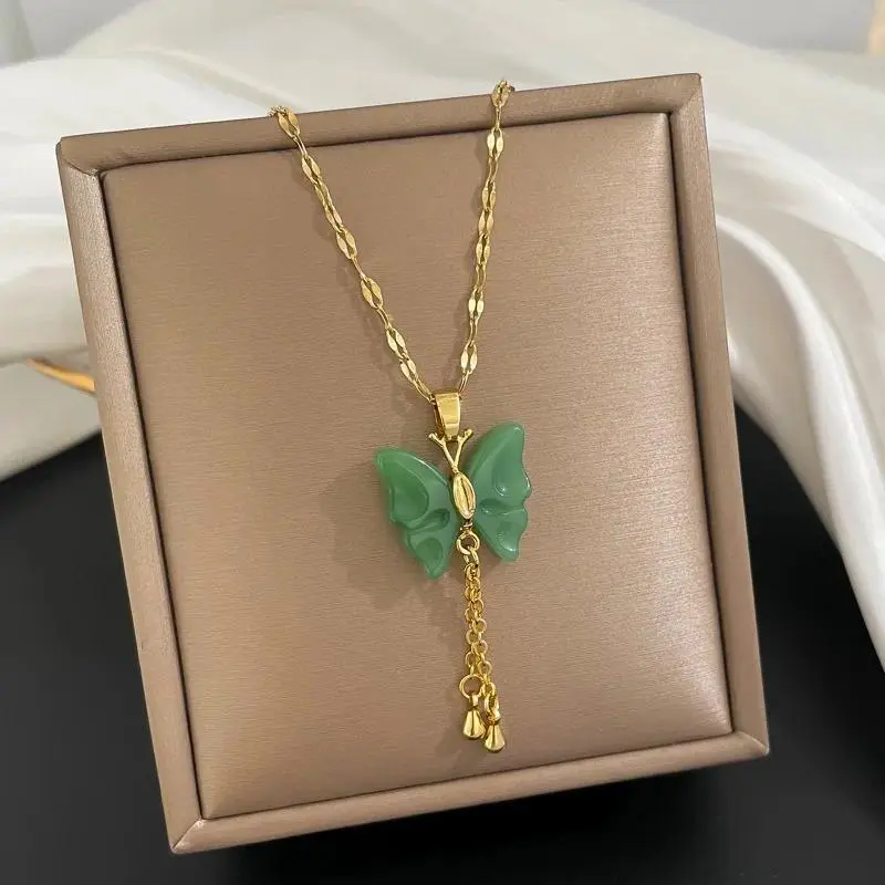 Women's Retro Butterfly Necklaces, Korean Fashion Stainless Steel Pendant Necklace, Adjustable Chain with Color Retention, Female, Metal Coating, Casual, Long, Vacuum Electroplating Process, Elegant, Silver-Colored Necklaces