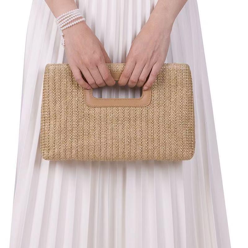 Trendy Straw Woven Beach Bag For Summer, Fashionable Woven Handbag For Women With Chain Crossbody Strap, Lightweight Rattan Bag, Breathable Large Capacity Travel Tote, Casual Vacation Shoulder Bag, Stylish Summer Essential Bag For Beach Trips & Daily Outi