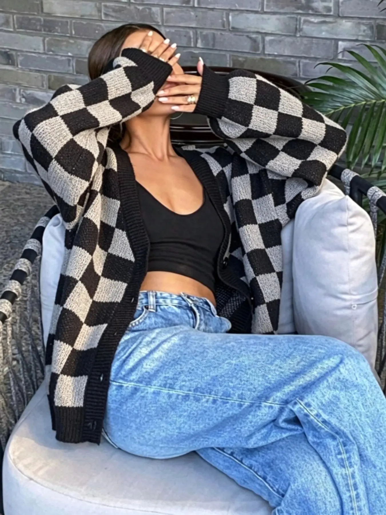 Black Gray Argyle Checkered Knit Cardigan Women Oversized V Neck Button Down Long Sleeve Loose Knit Sweater Jacket Casual Daily Outfit