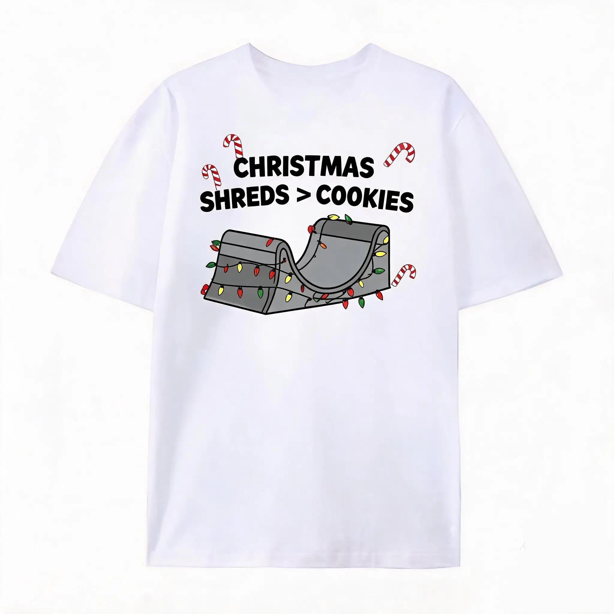 Christmas Skate Ramp Candy Cane Christmas Shreds Graphic Oversized T-Shirt, Comfort 100% Cotton Fashion Outfit, Cute Cartoon Xmas Skater Streetwear Top, Best Christmas Valentines Holiday Gift For Him Her Lover Family Friends Teen Skateboarder Present