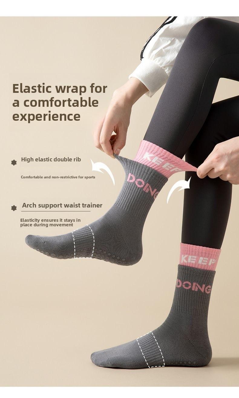 Professional yoga socks men's and women's medium tube four-season indoor non-slip silicone bottom sports Pilates floor socks