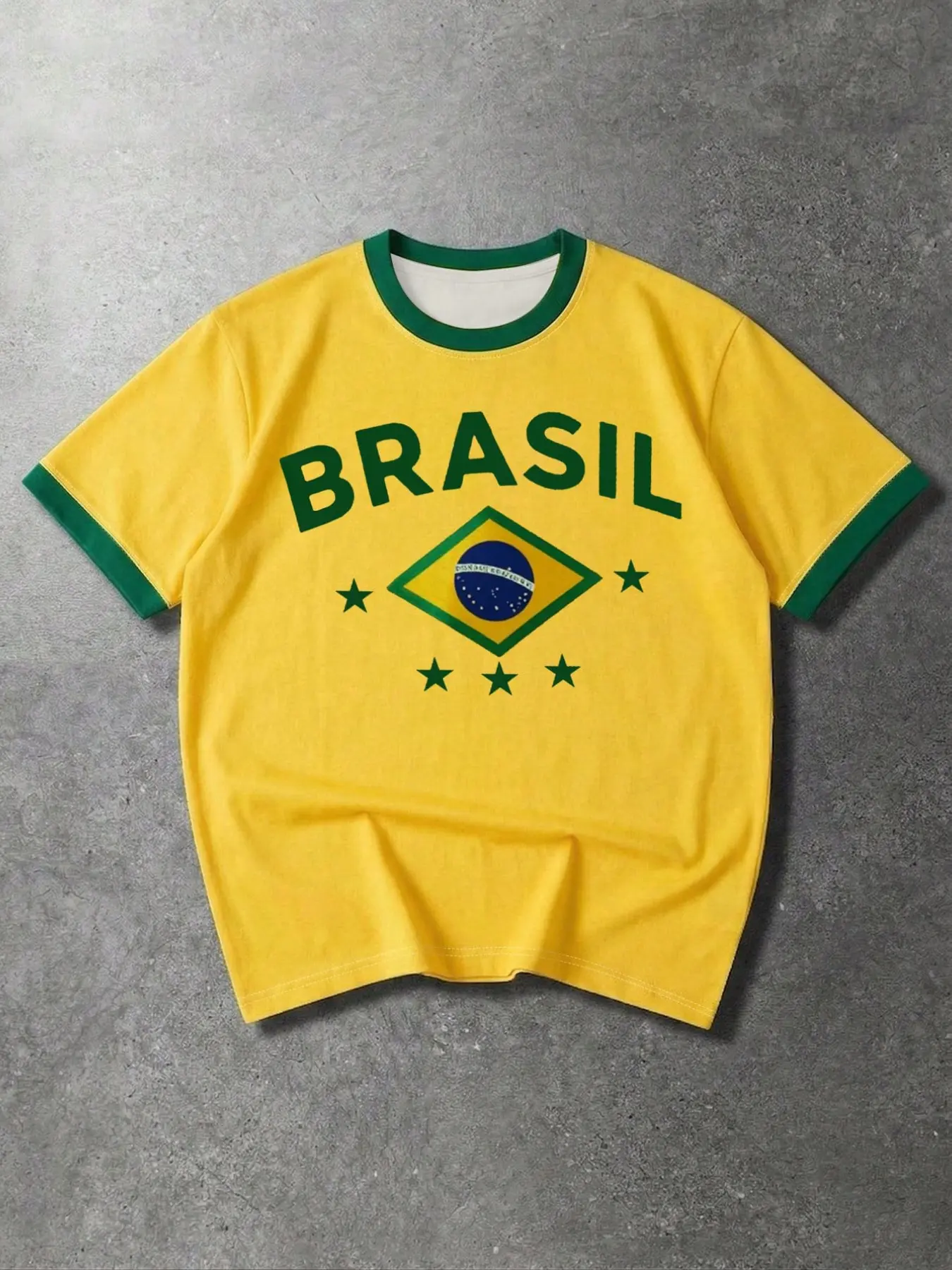 Vintage Brazil Flag Pattern T-Shirt, Body with Collar and Sleeves, Loose Fit, Breathable Fabric, Casual Streetwear