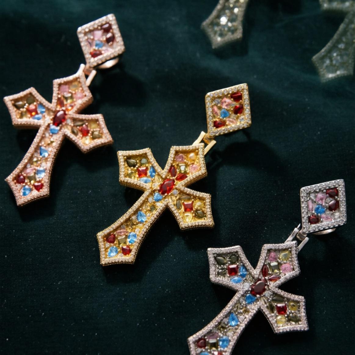 5A+ Sri Lanka Colorful Moissanite Rhomboid Gothic Cross Pendant With Necklace, Miami Italy Mexico & Micro Inspired for Women & Men, Luxury Jewelry, Daily Wear, Casual Fashion, Gift, Classic Hip Hop Simple Sporty