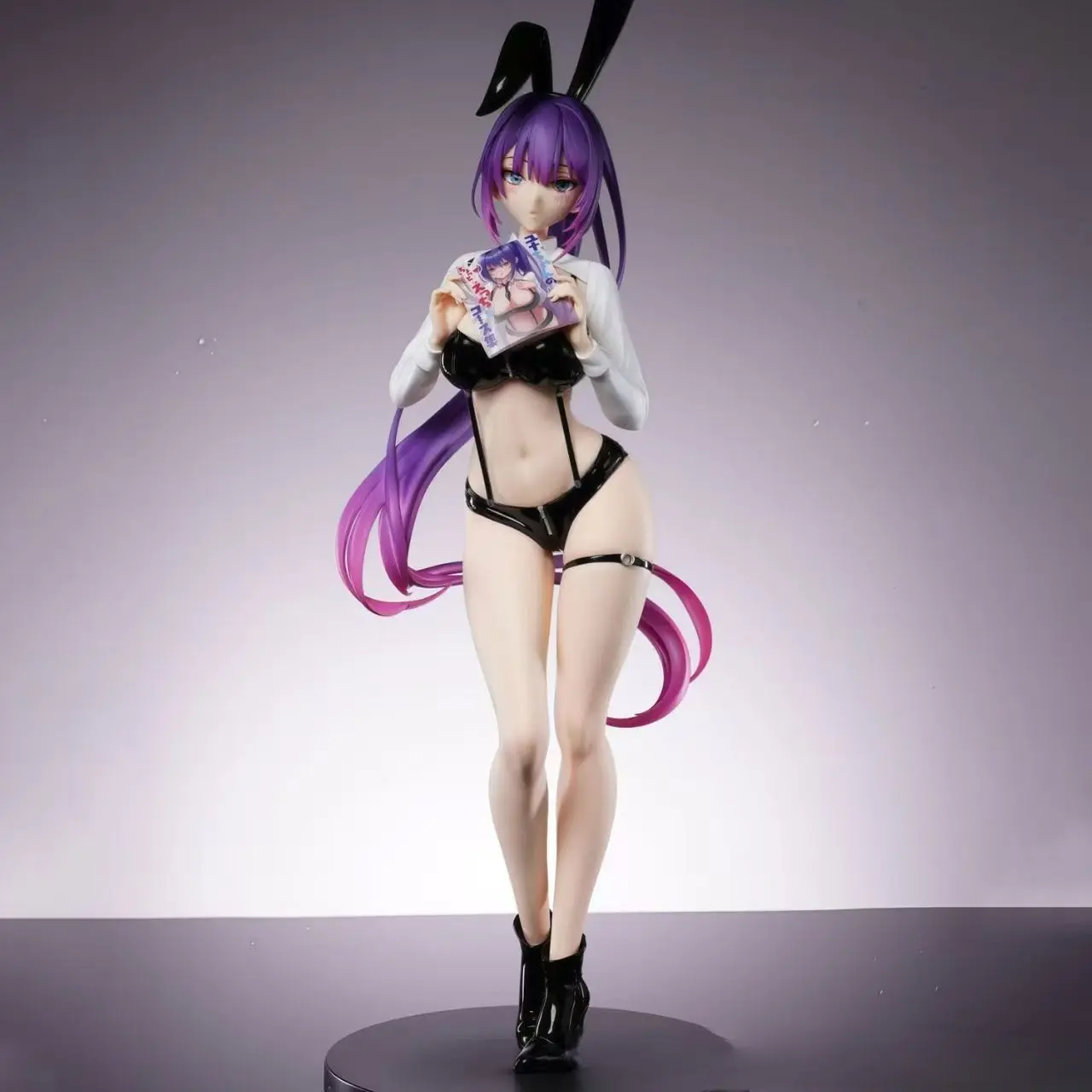 Yuna Bunny Girl Anime Figure 44cm PVC Statue, Dual Replaceable Faces, Round Base, Box Packaging, Collectible Desk Ornament Gift